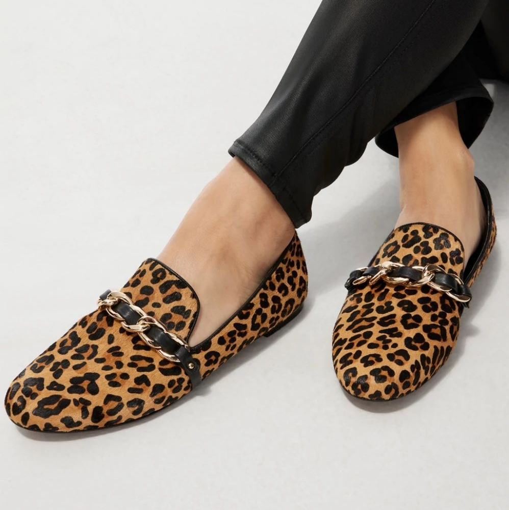 Chico's Leopard Print Loafers with Chain  NWOT Sz 10